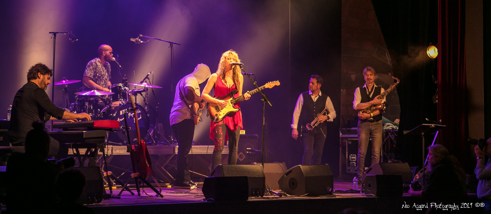 ANNA POPOVIC LIVE